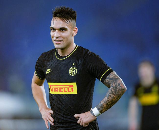 窗口期拉齐奥调整名单以备NBA总决赛，门线救险环节打磨，引发热议，控场能力受关注