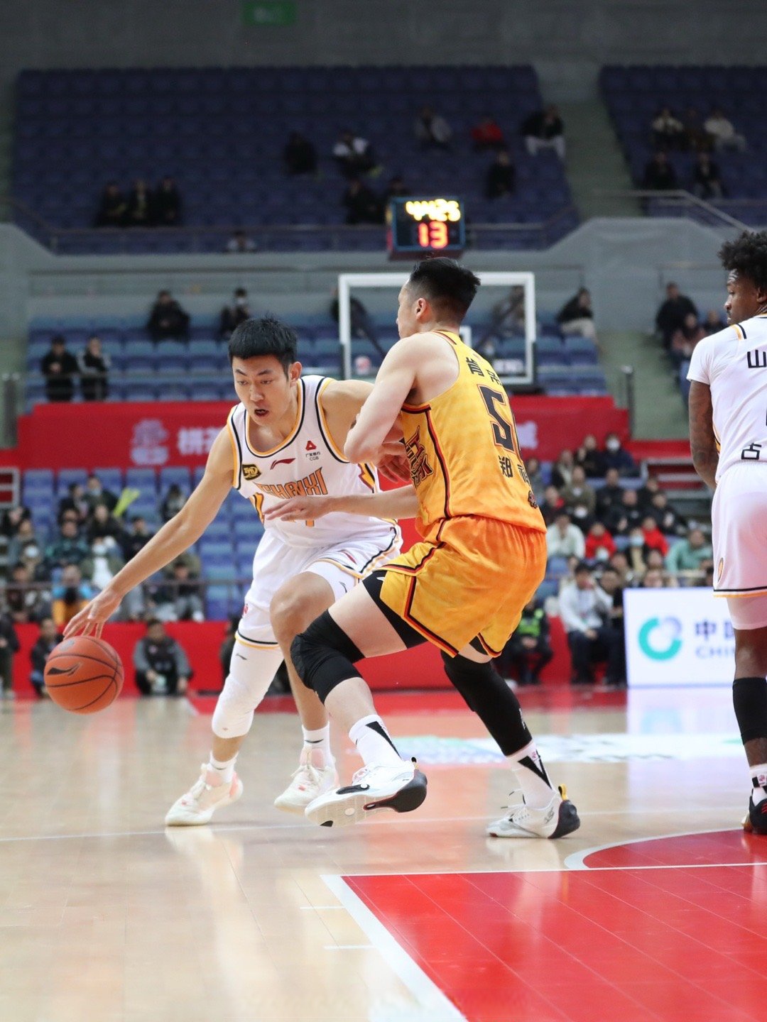 里程碑夜！山东男篮完成体检；NBA总决赛冲刺阶段刷纪录；悬念犹存；细节决定成败