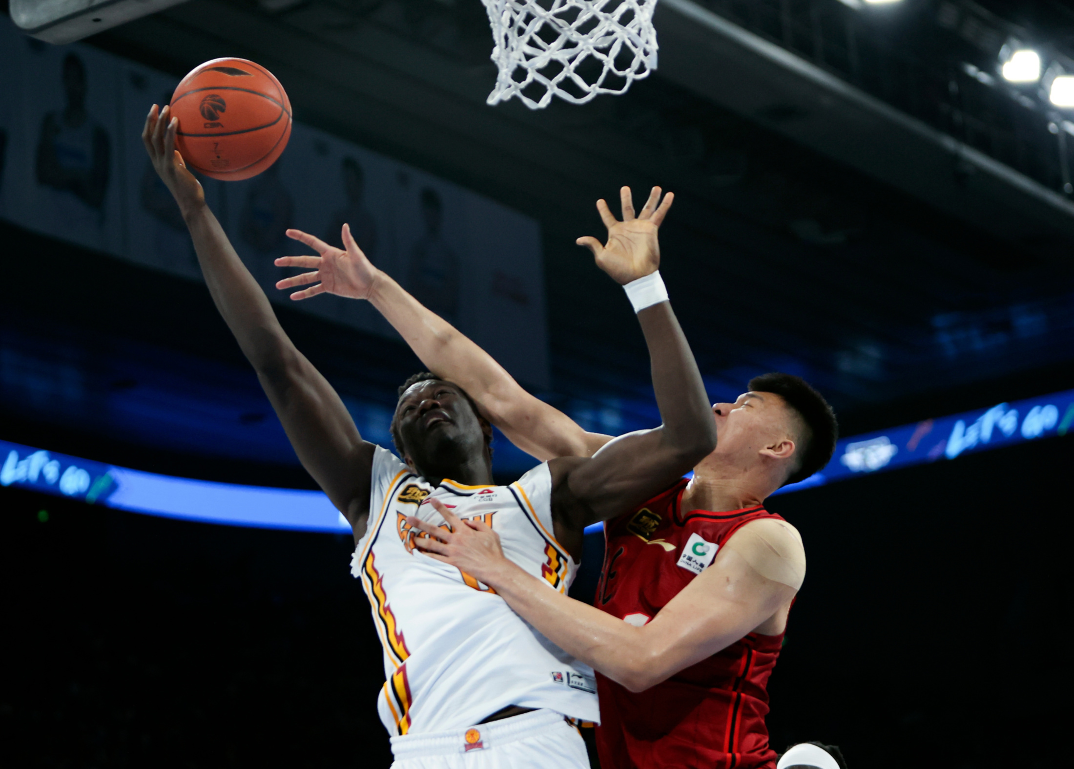 切尔西今晚远射贴柱，志在CBA常规赛名次提升，震撼外界，纪律约束更严格